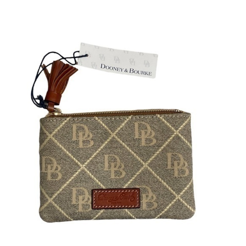 Dooney and Bourke signature Db coin pitch